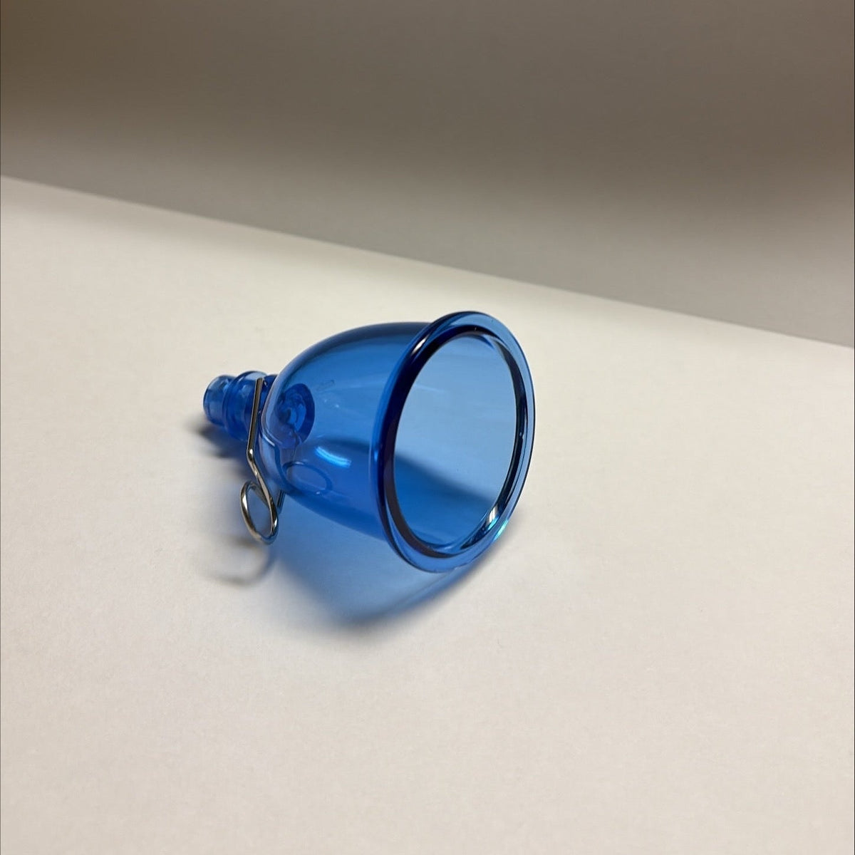 Vacuum Bell Cup - Blue Medium B-Grade - PMP LLC